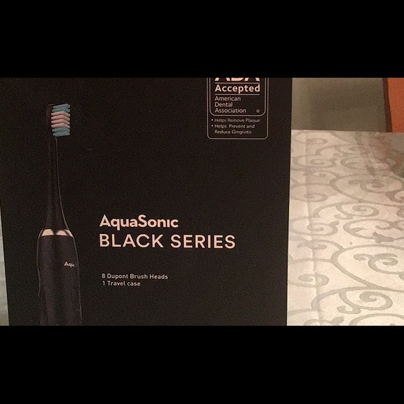 AQUASONIC BLACK SERIES ELECTRIC TOOTHBRUSH - Picture 2 of 8